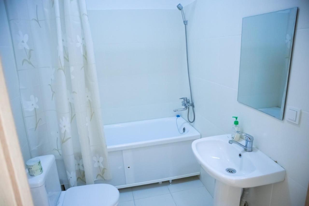 Sad Dolgoletiya Hotel Актобе Экстерьер фото